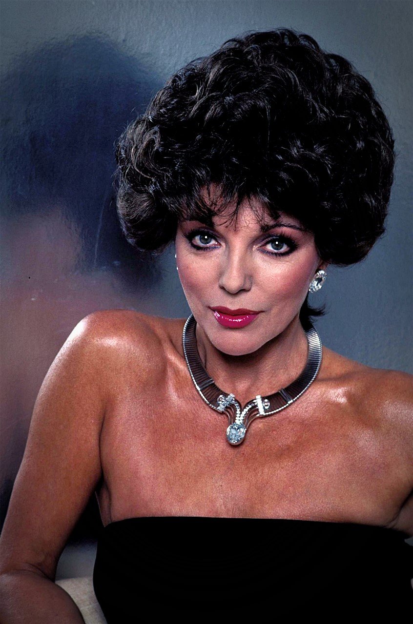 Joan Collins photo #1051830