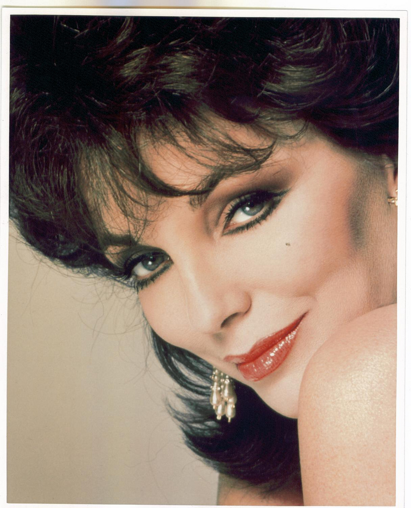 Joan Collins photo #201820