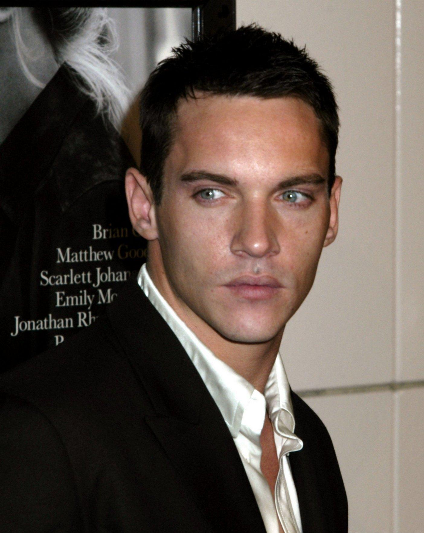 Jonathan Rhys-Meyers photo #505404