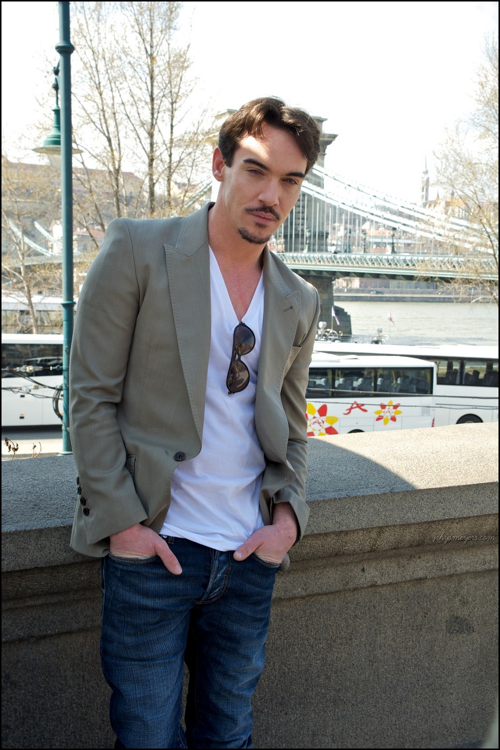 Jonathan Rhys-Meyers photo #492822