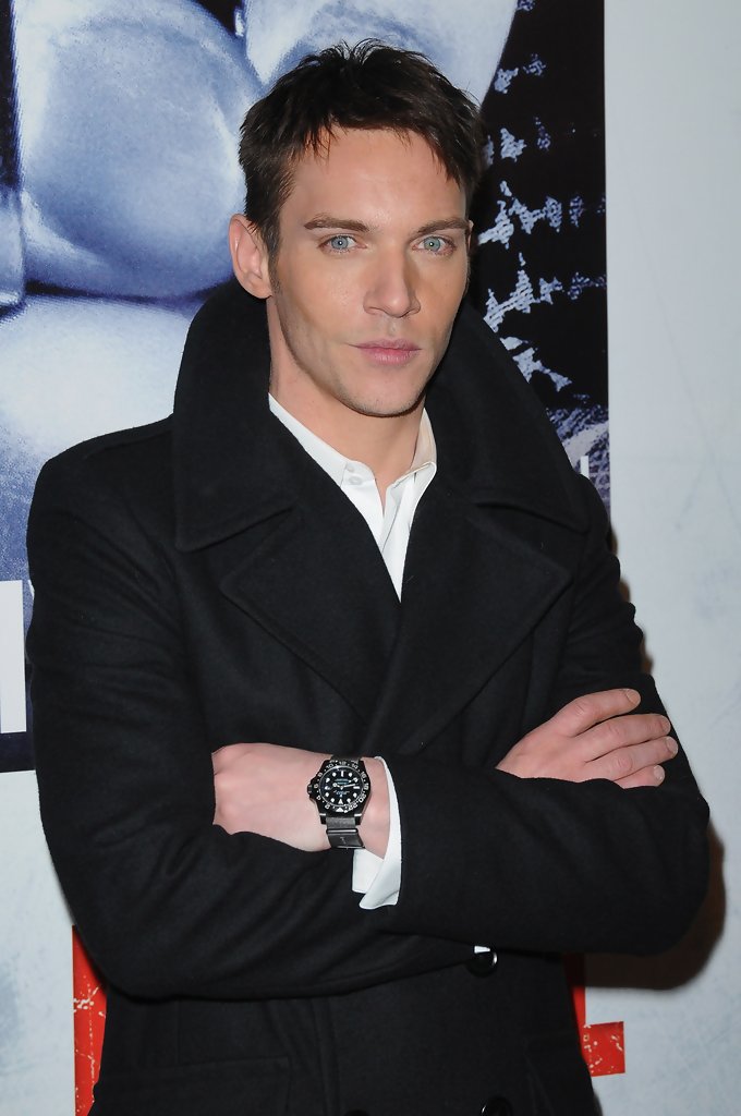 Jonathan Rhys-Meyers photo #503865