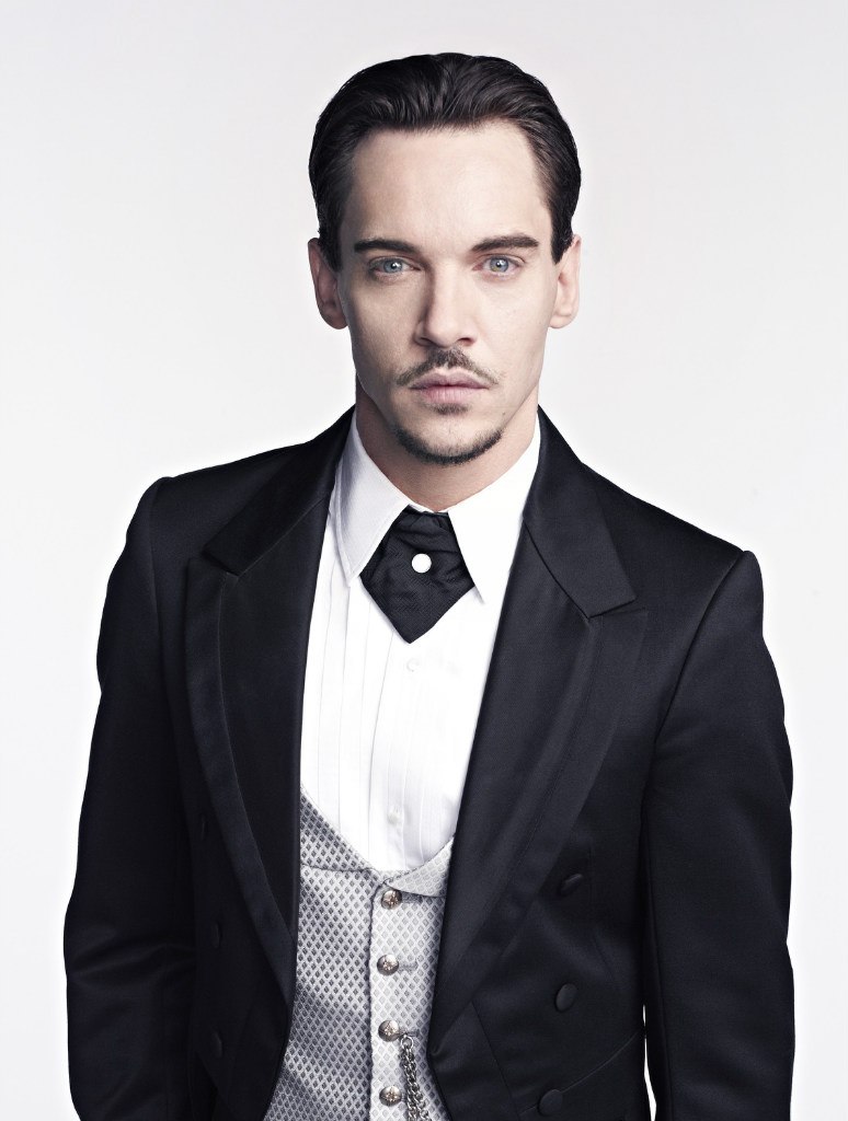 Jonathan Rhys-Meyers photo #582523