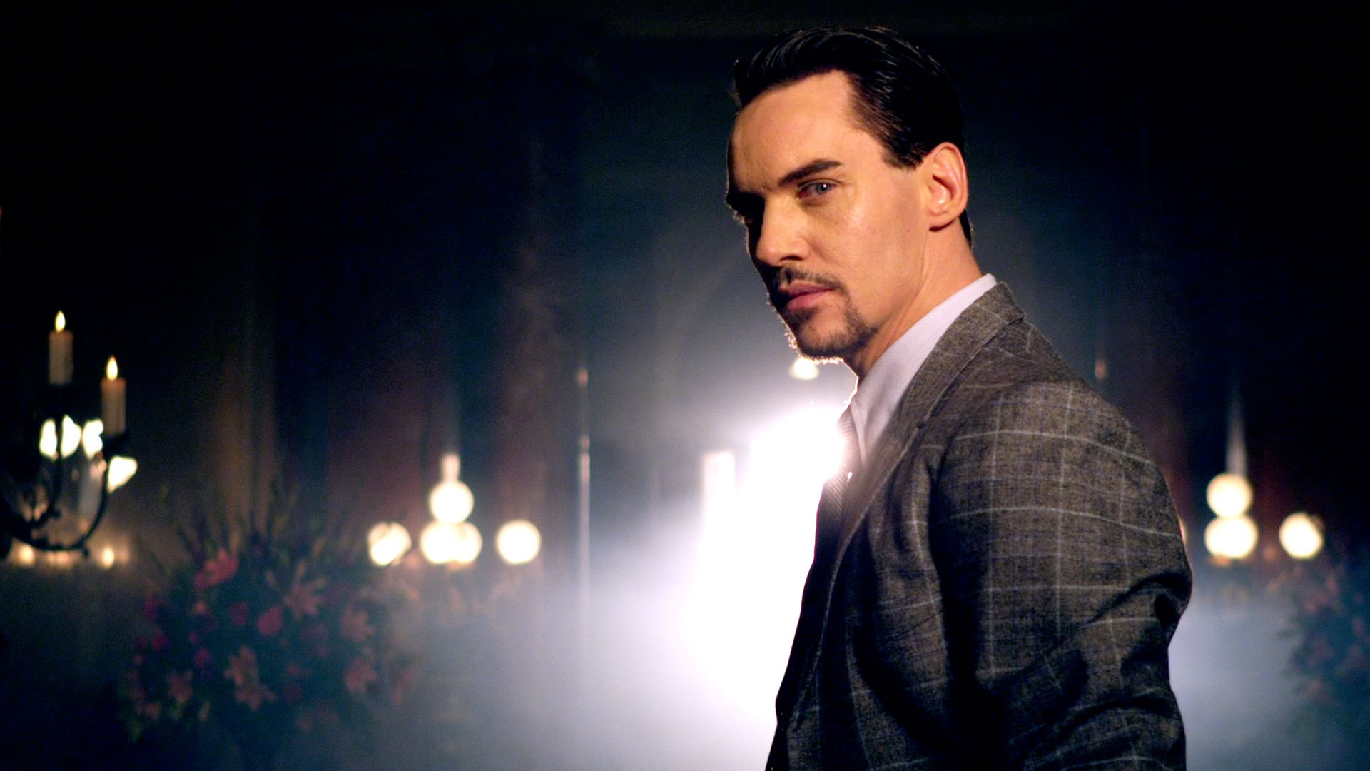 Jonathan Rhys-Meyers photo #582527