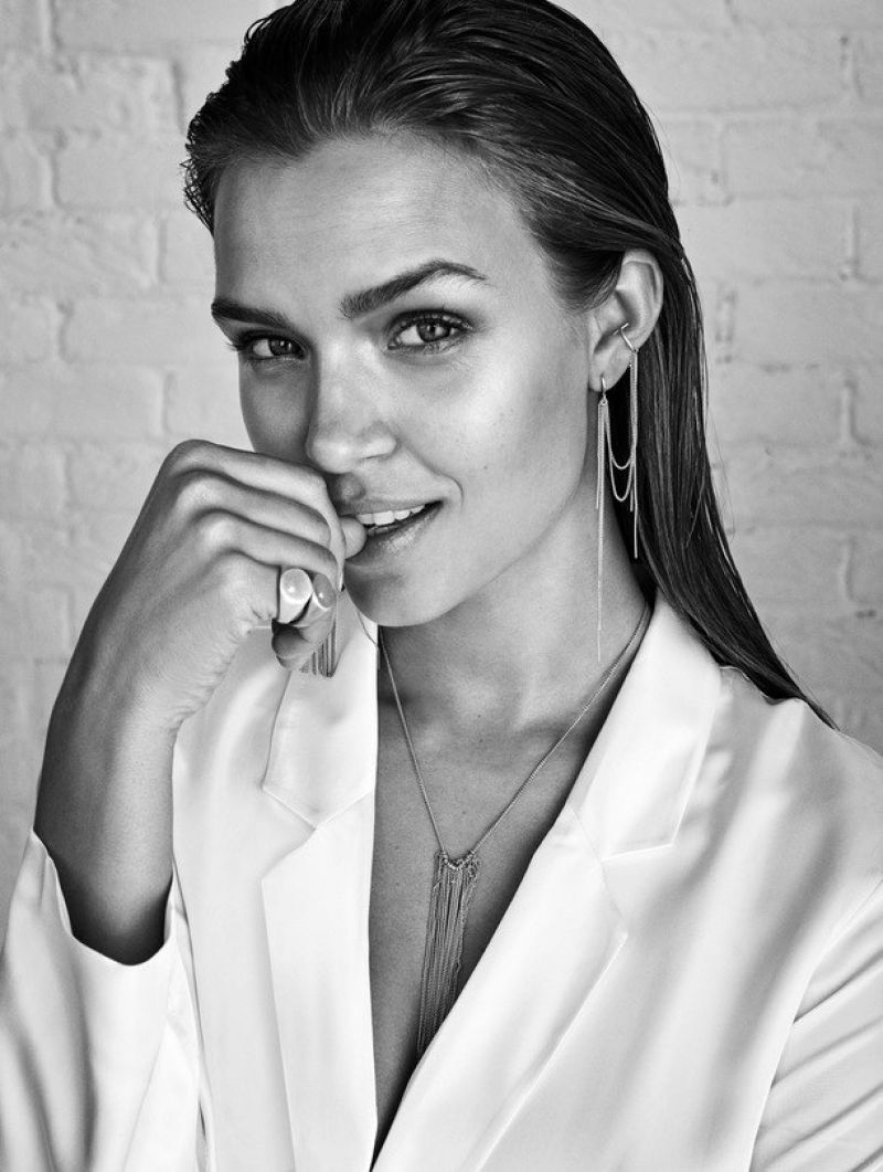 Josephine Skriver photo #734457