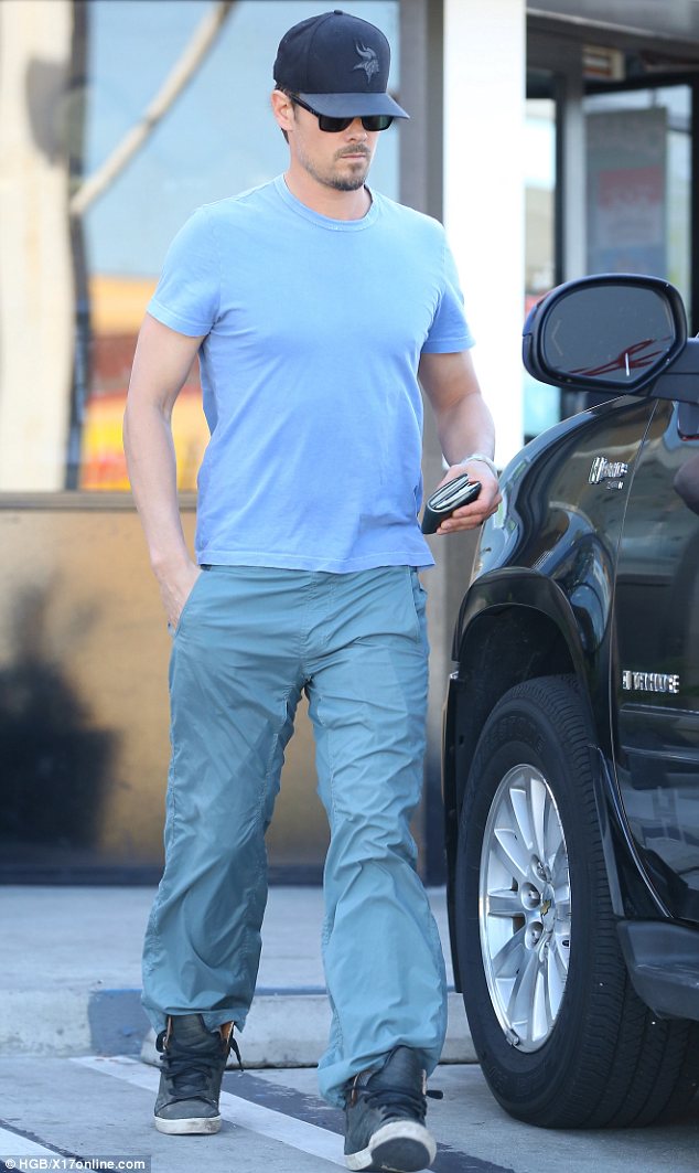 Josh Duhamel photo #540936