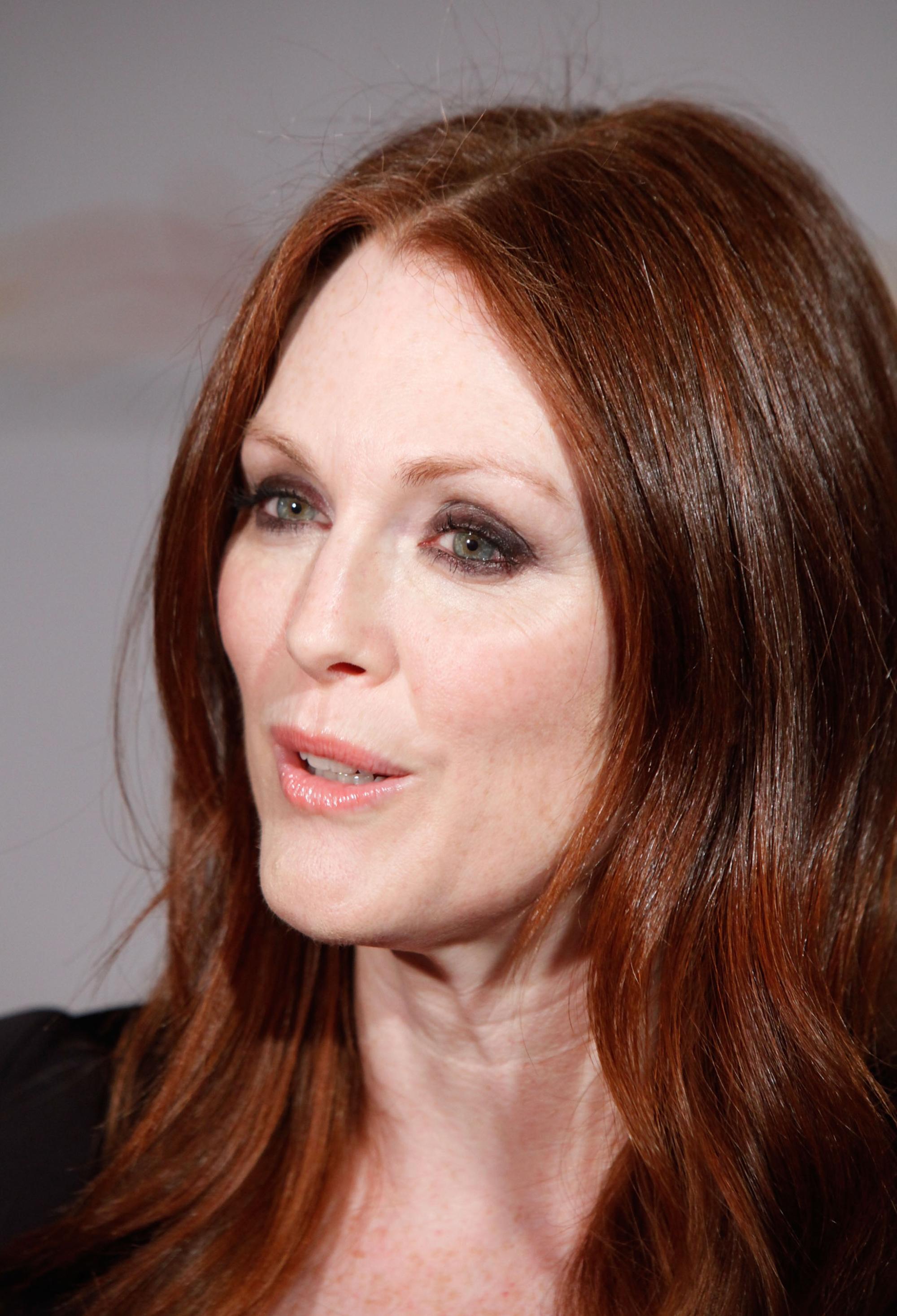 Julianne Moore photo #151322