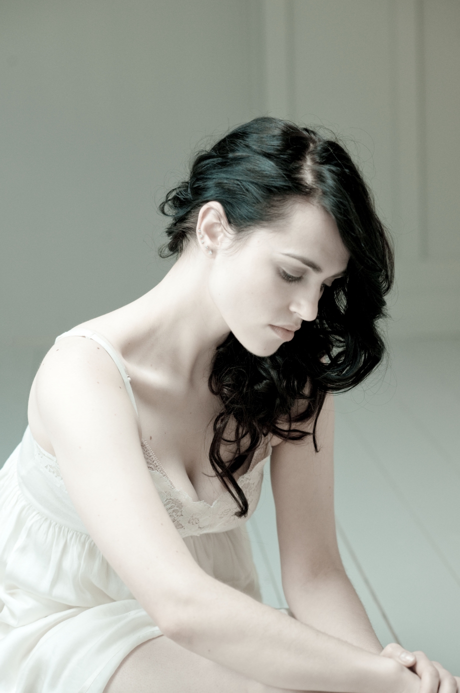 Katie McGrath photo #311044