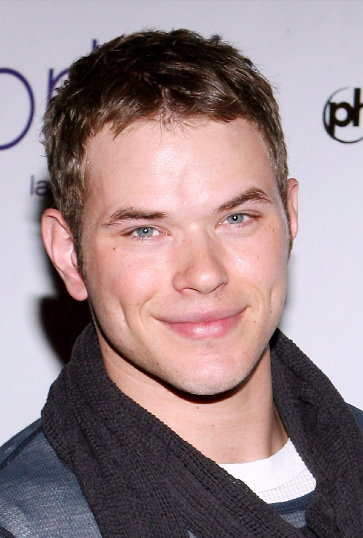 Kellan Lutz photo #96121