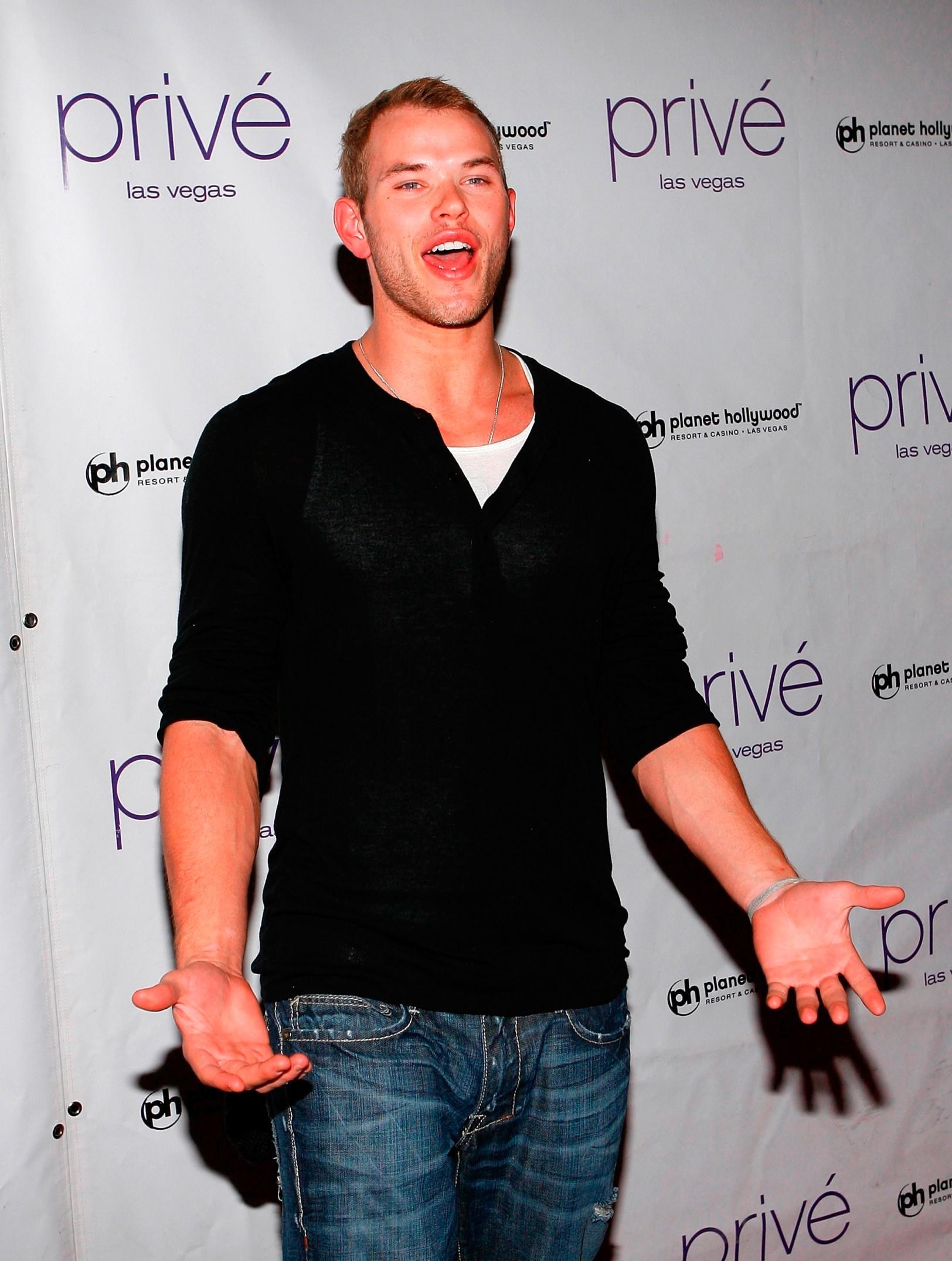 Kellan Lutz photo #82544