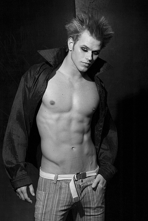 Kellan Lutz photo #166989