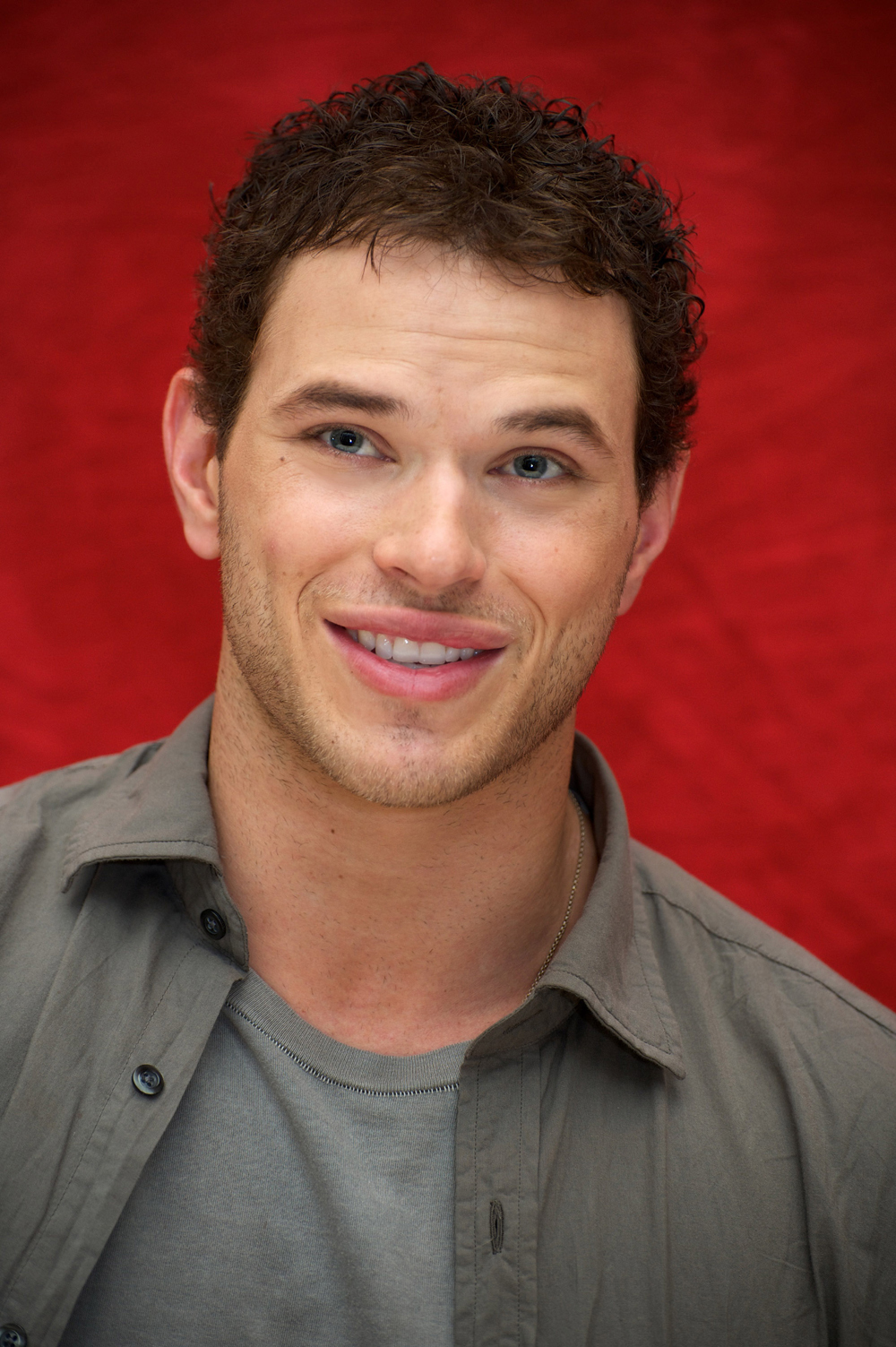 Kellan Lutz photo #433466