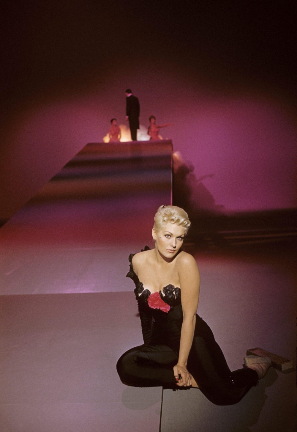 Kim Novak photo #180906