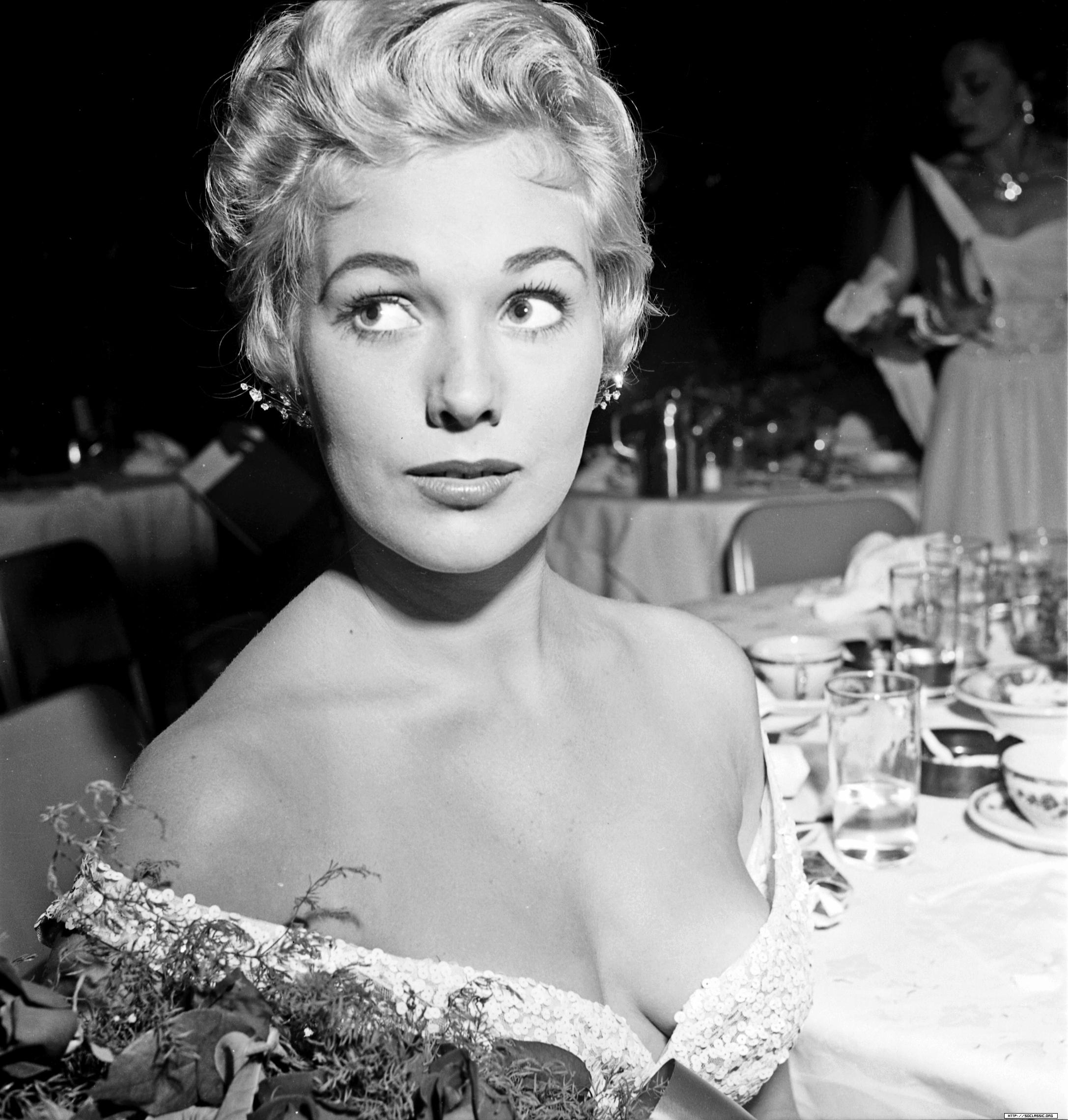 Kim Novak photo #335783