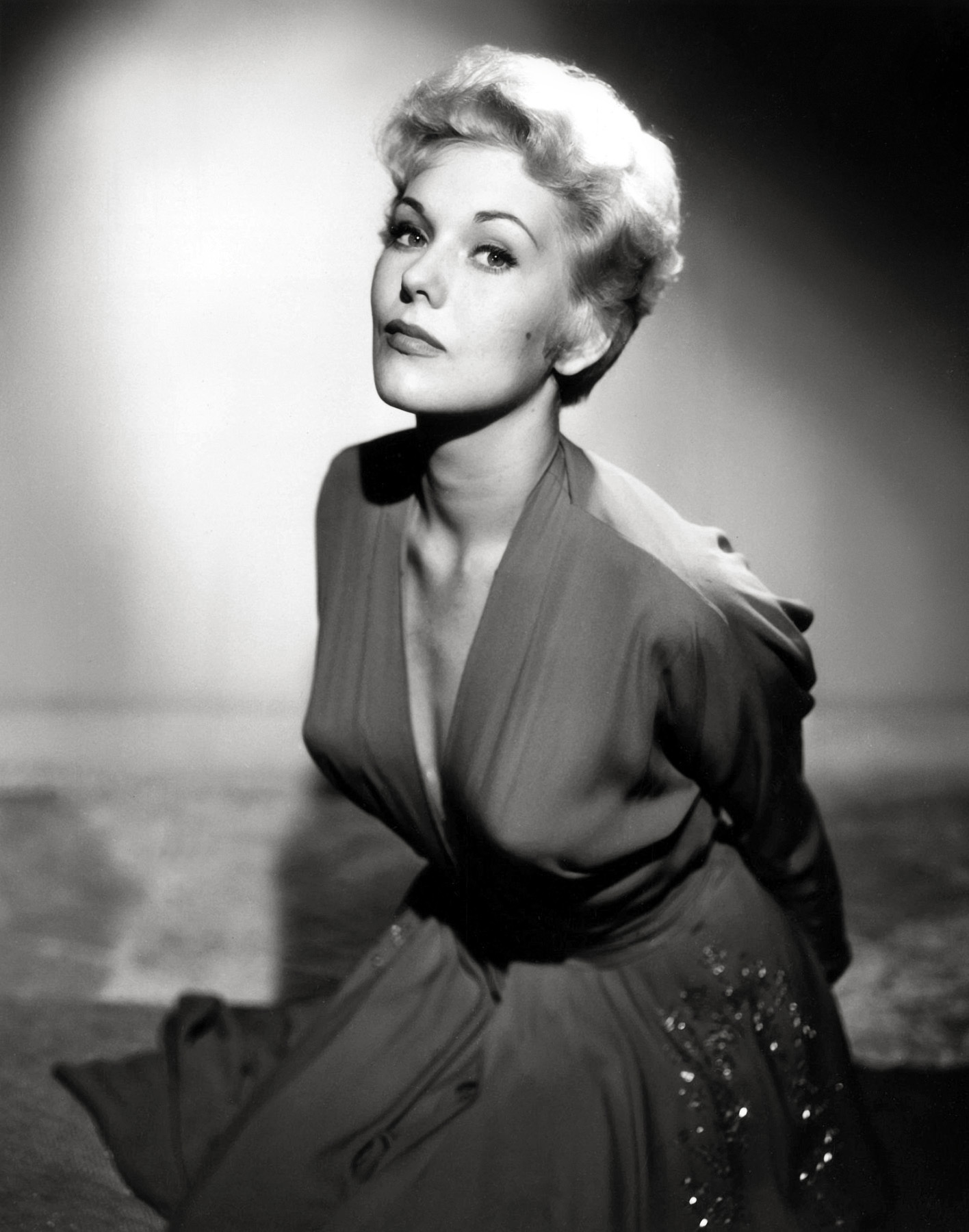 Kim Novak photo #283783