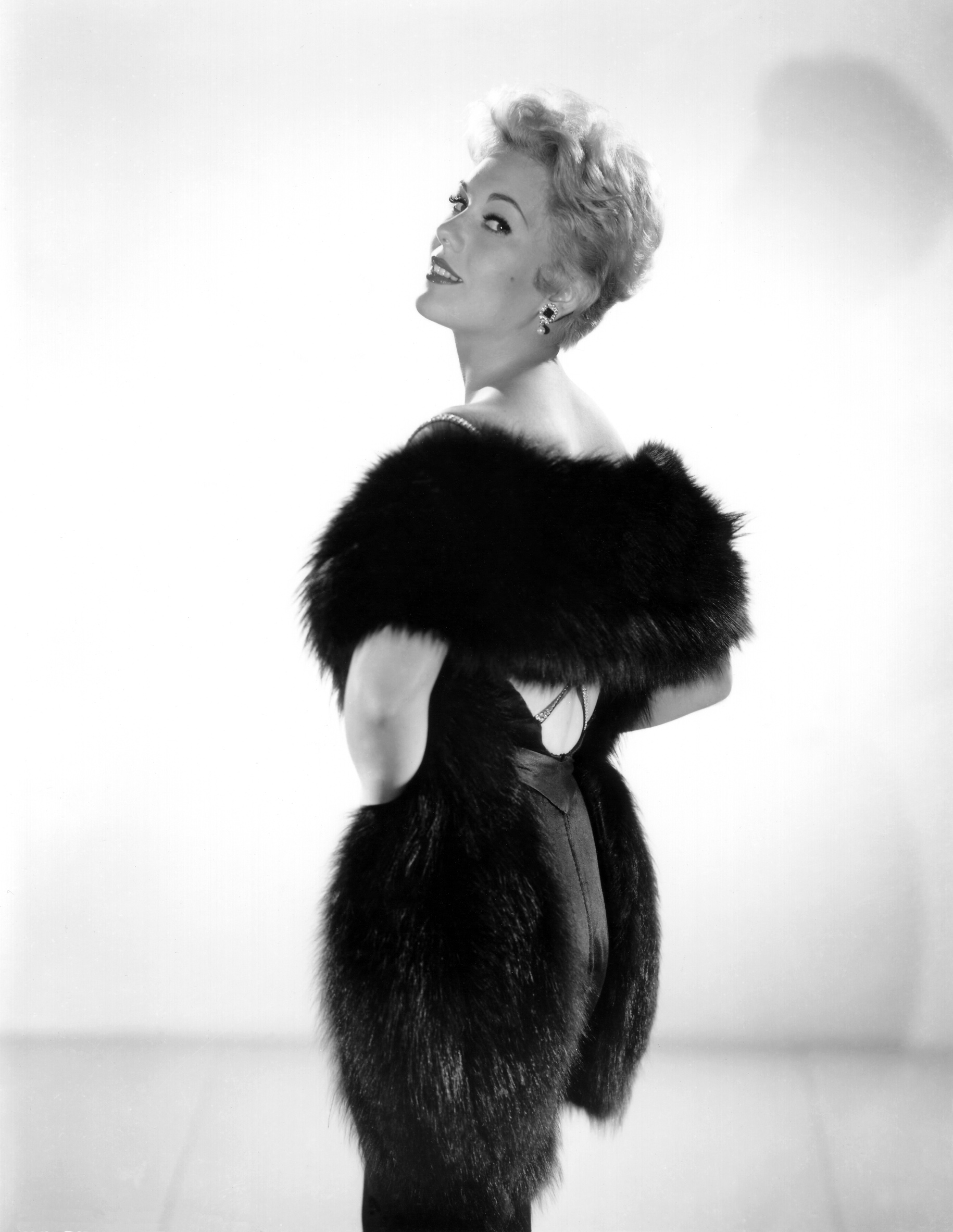 Kim Novak photo #283780