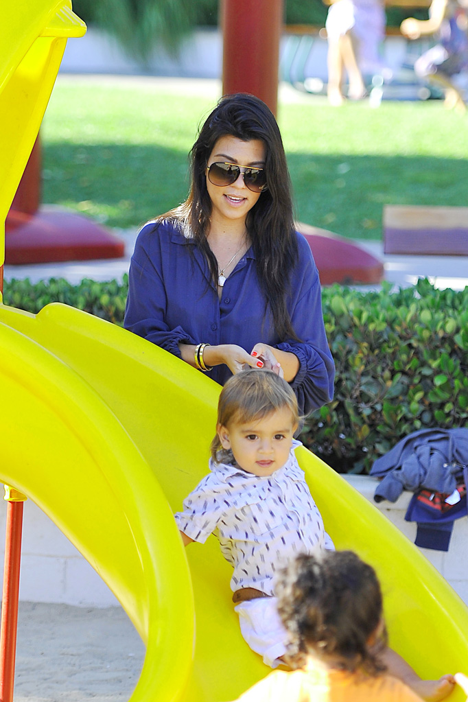 Kourtney Kardashian photo #310322