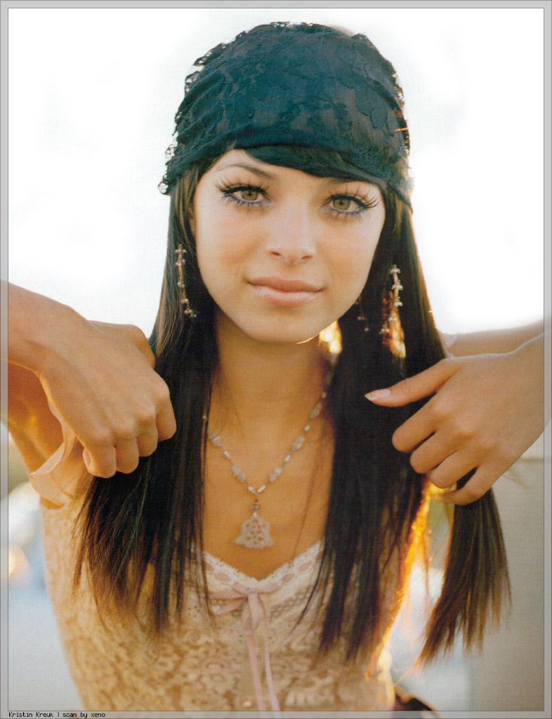 Kristin Kreuk photo #10468