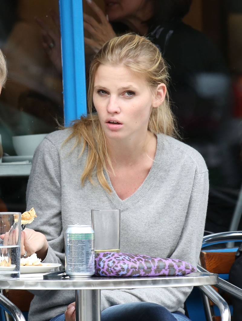 Lara Stone photo #431089