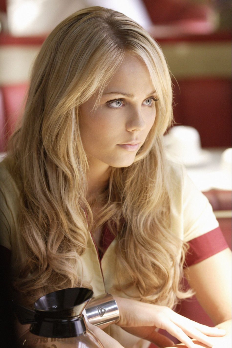 Laura Vandervoort photo #258344