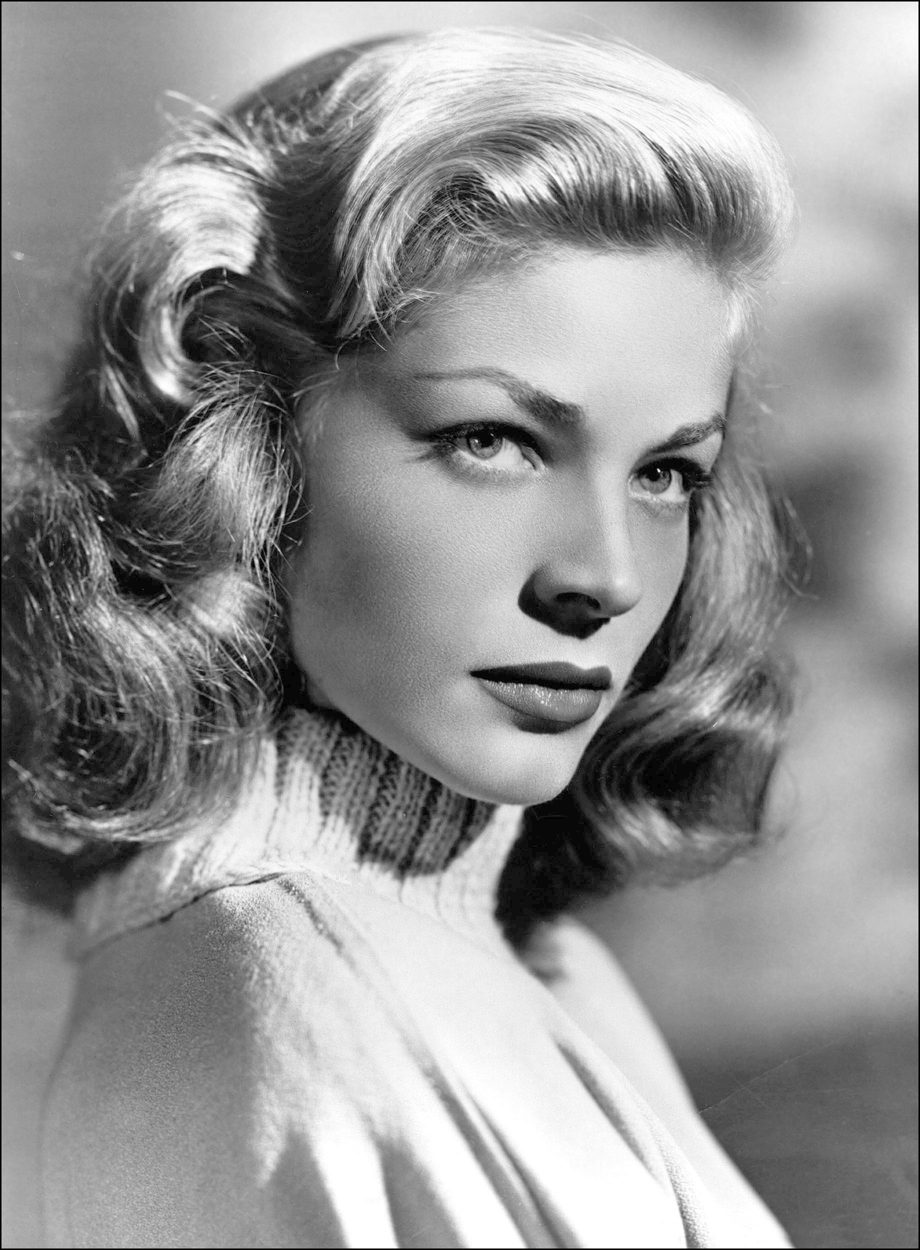 Lauren Bacall photo #333704