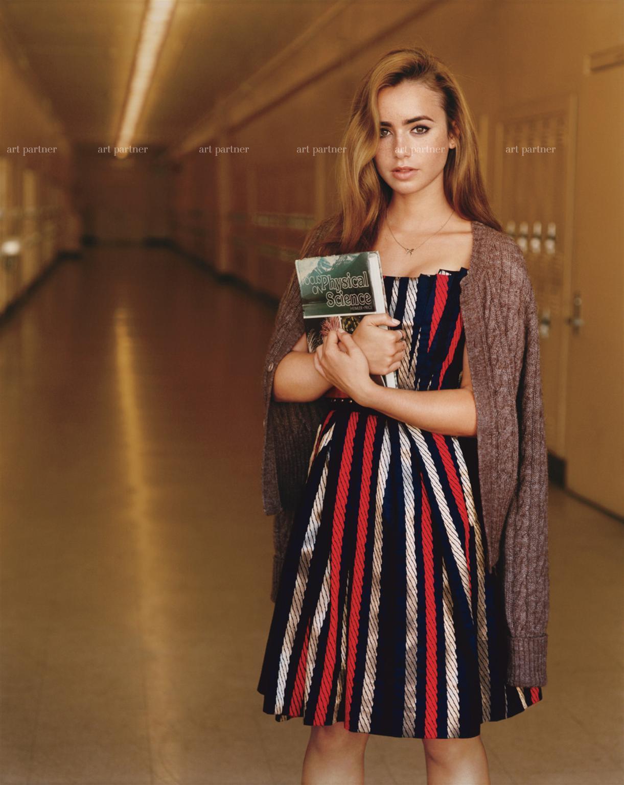 Lily Collins photo #268581