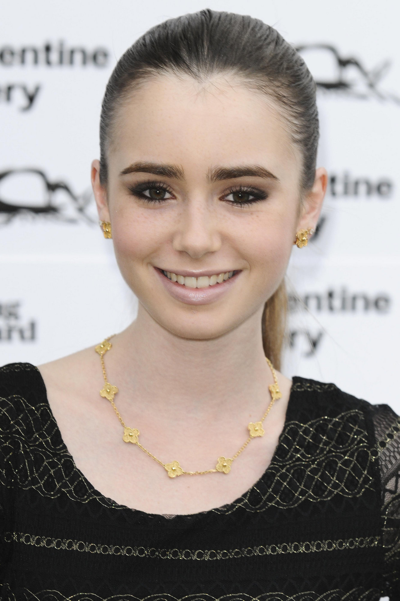 Lily Collins photo #304579