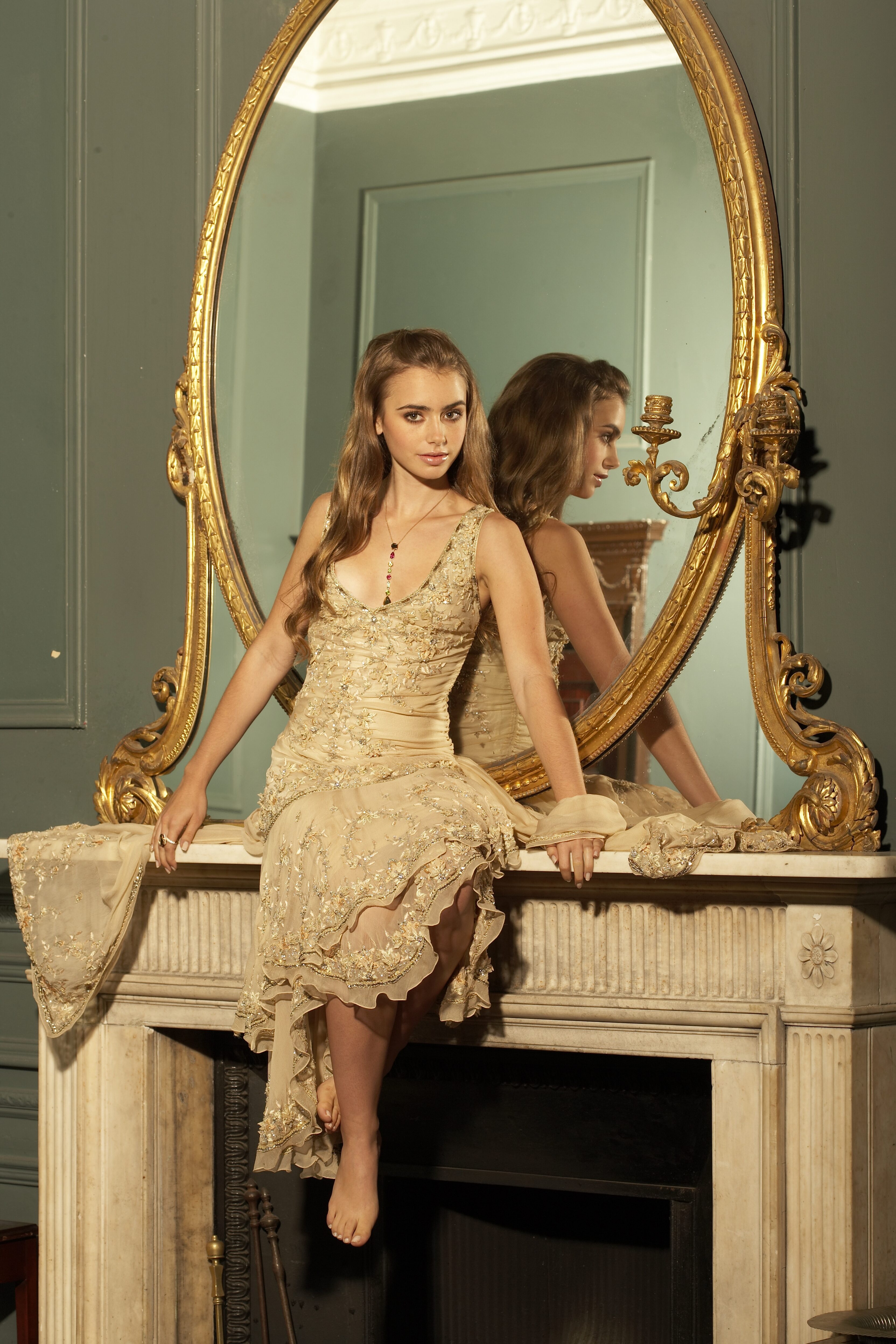 Lily Collins photo #318687