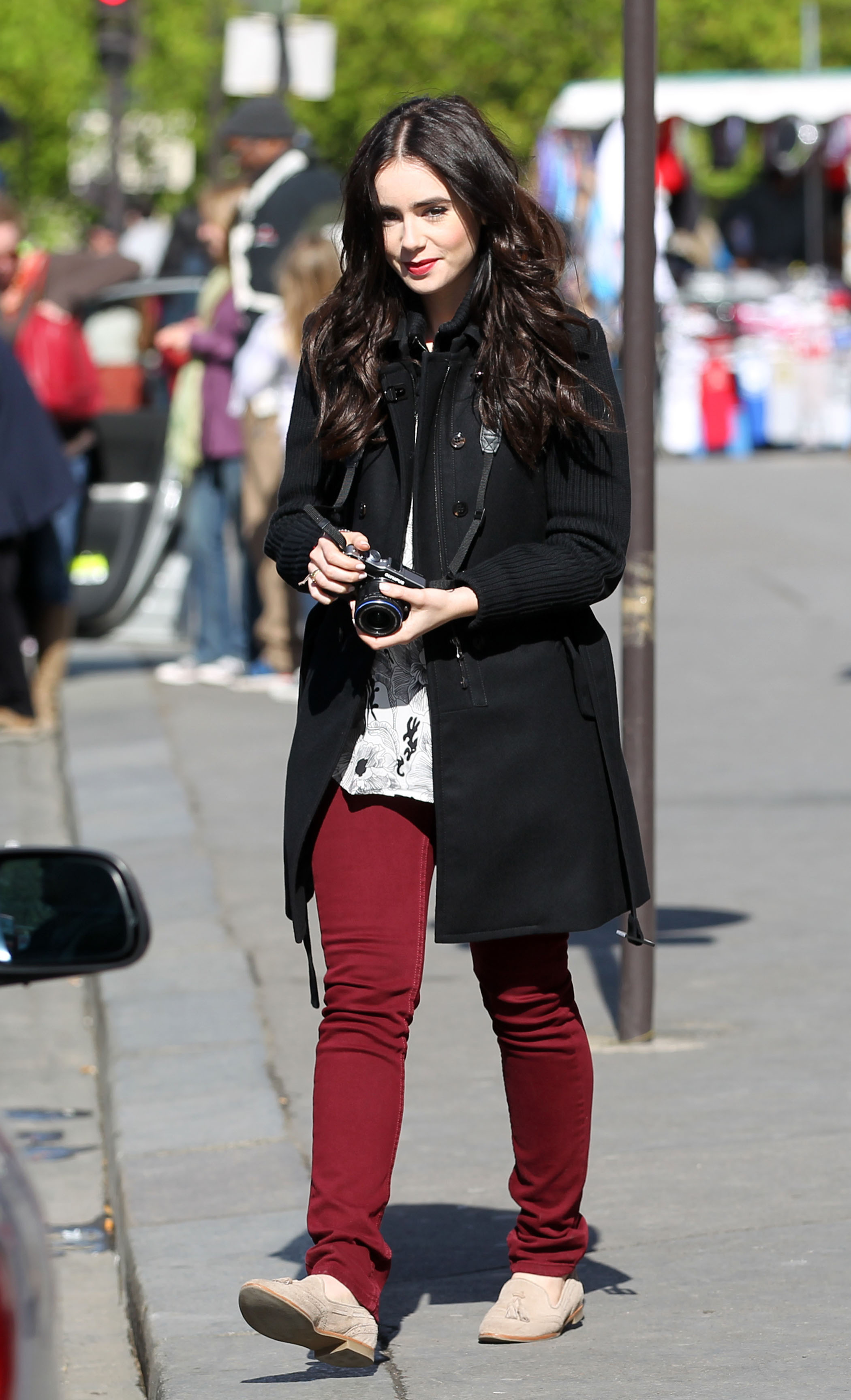 Lily Collins photo #379445