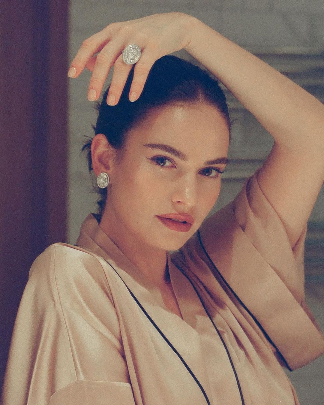 Lily James photo #1047623