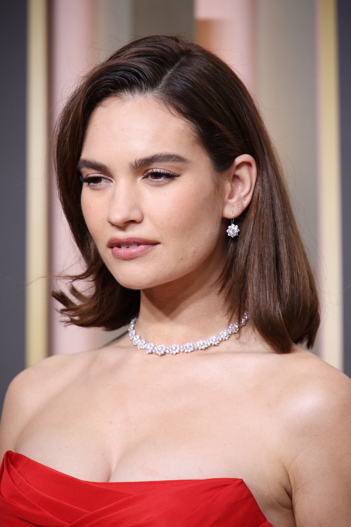 Lily James photo #1045350