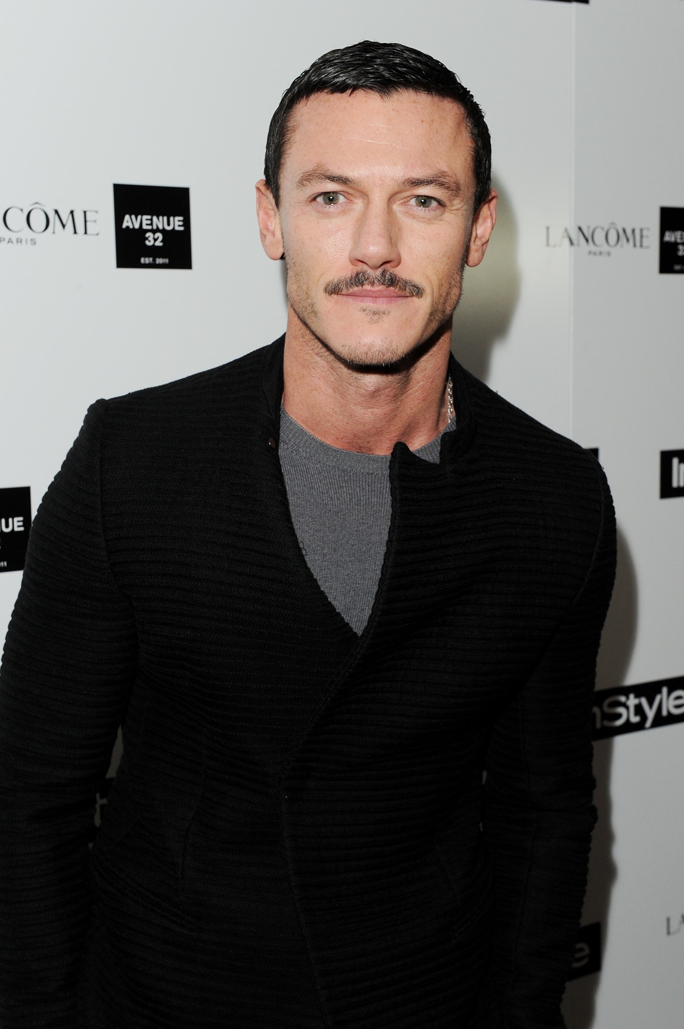 Luke Evans photo #588363