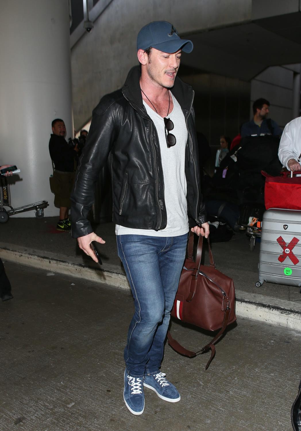 Luke Evans photo #643566