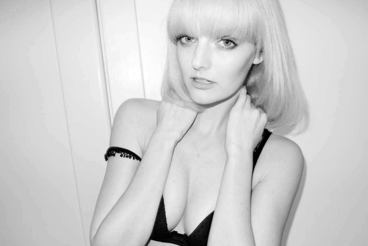 Lydia Hearst photo #516882