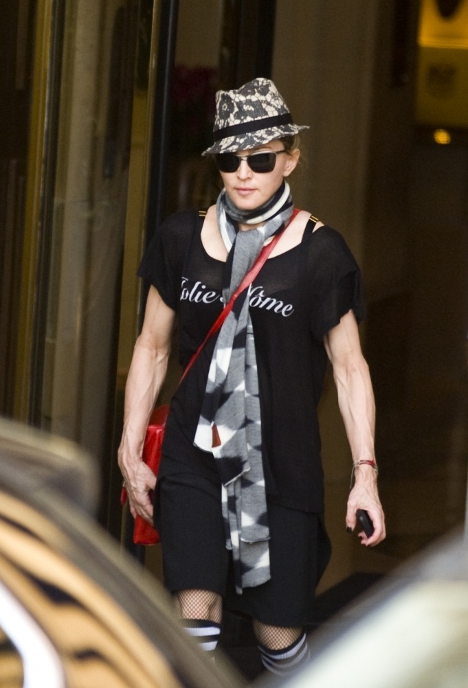 Madonna photo #412554