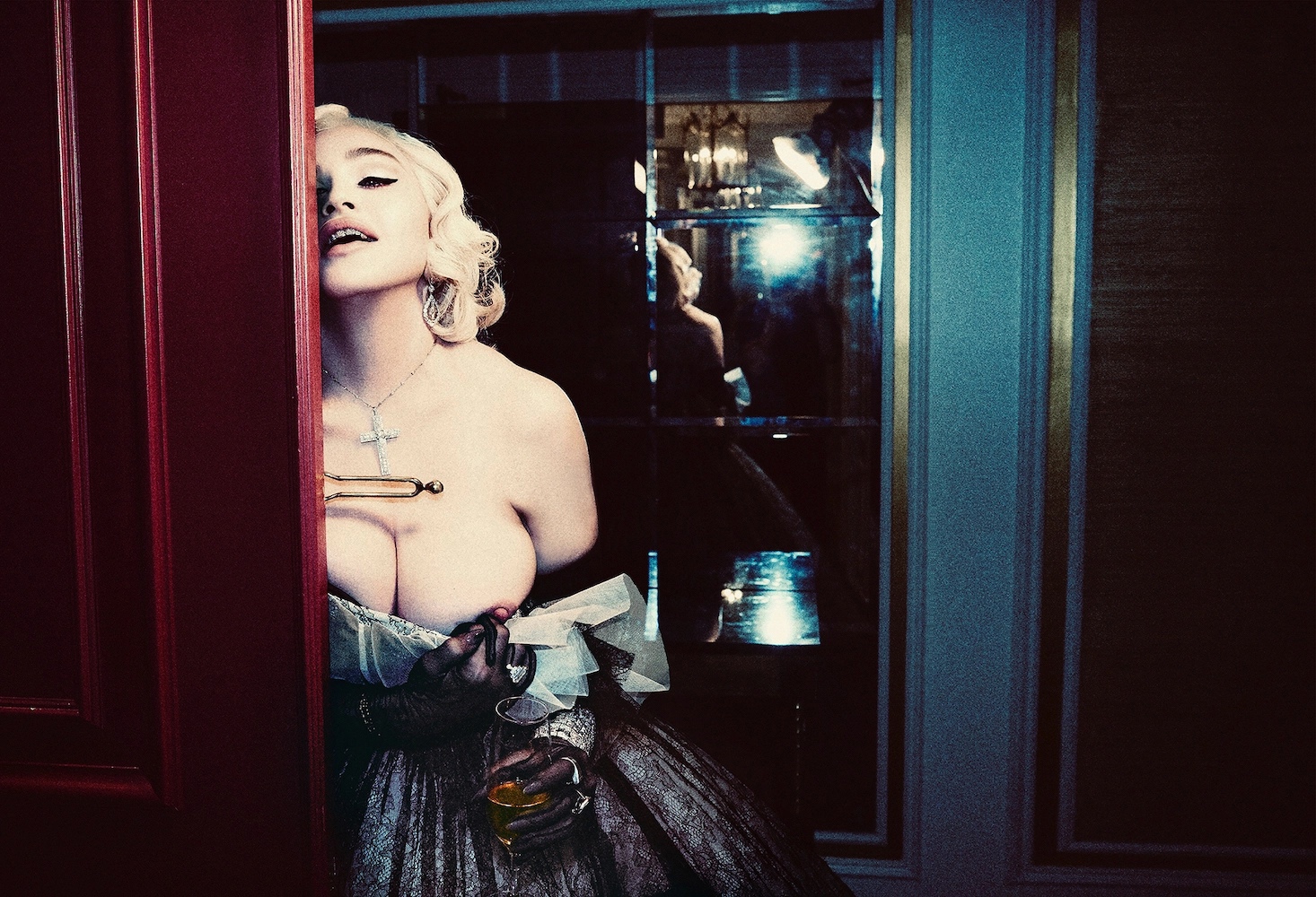 Madonna photo #1005024