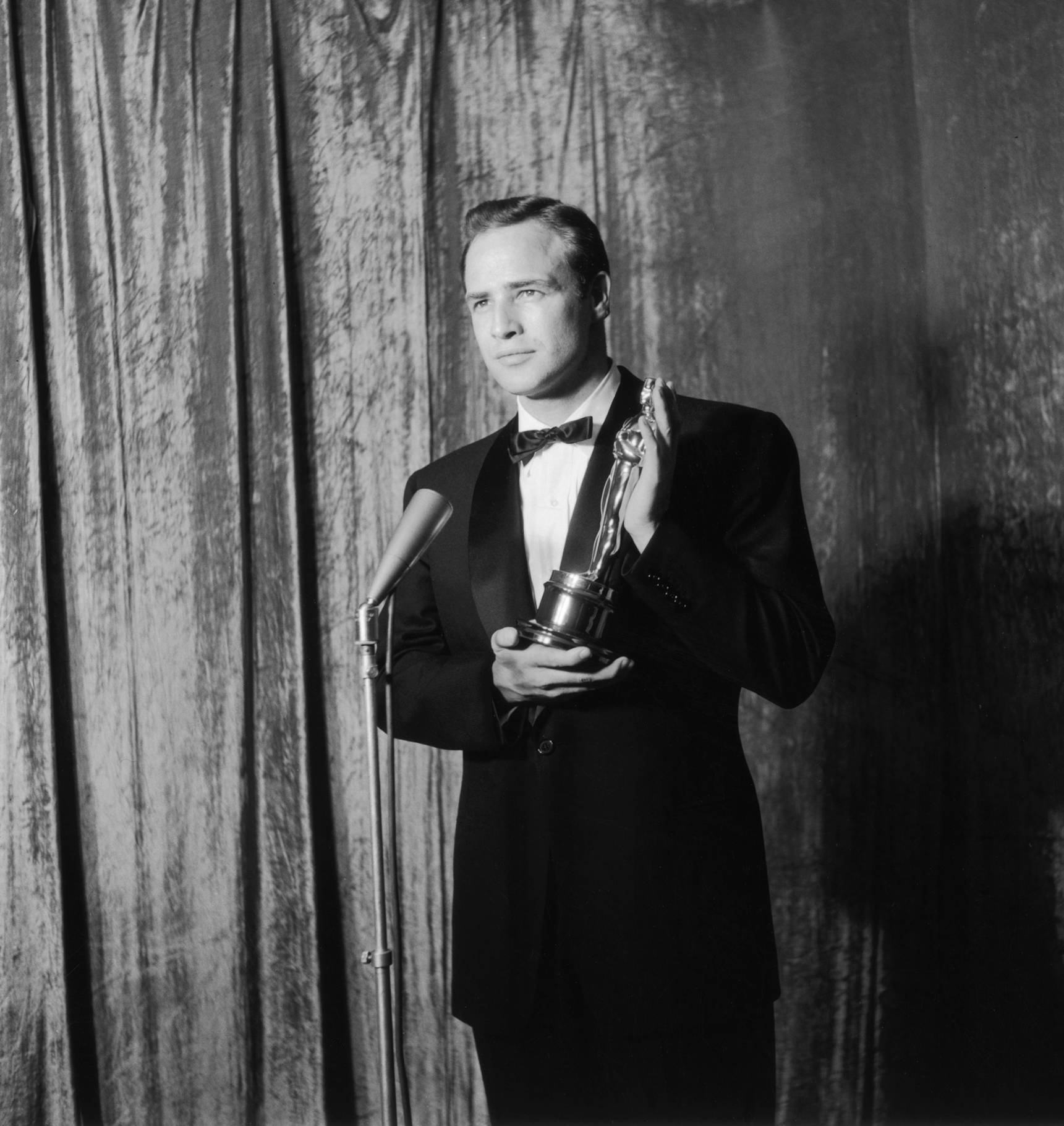 Marlon Brando photo #281974