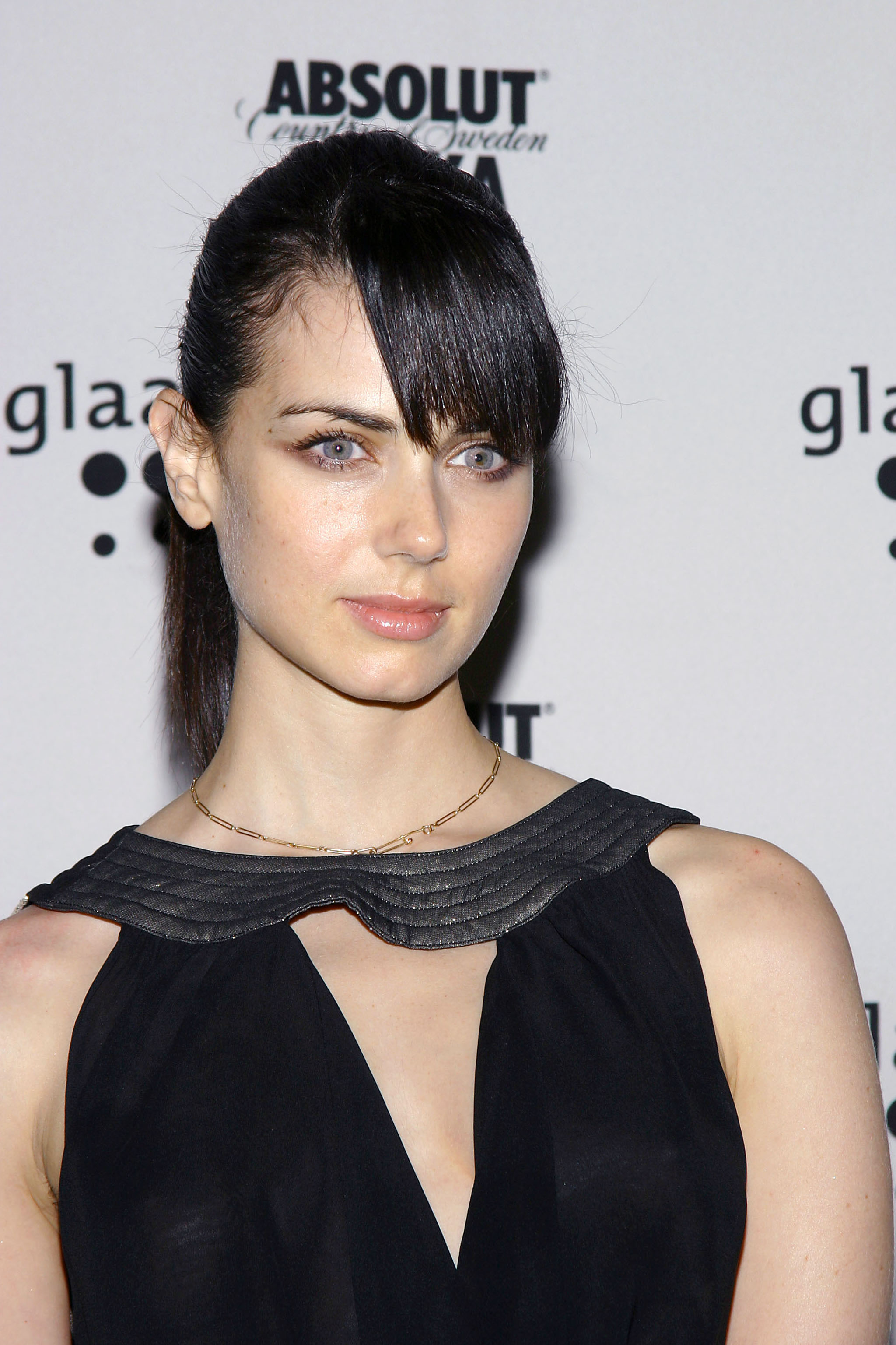 Mia Kirshner photo #26210