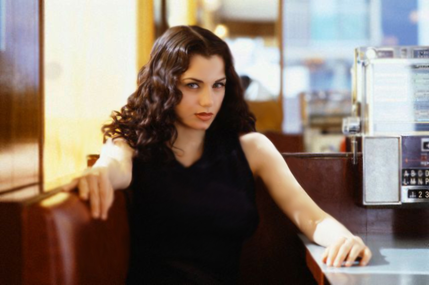 Mia Kirshner photo #31453