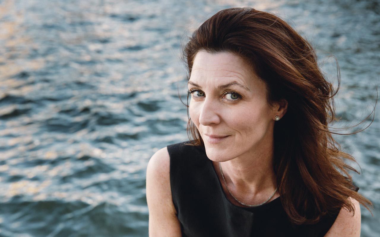 Michelle Fairley photo #592499