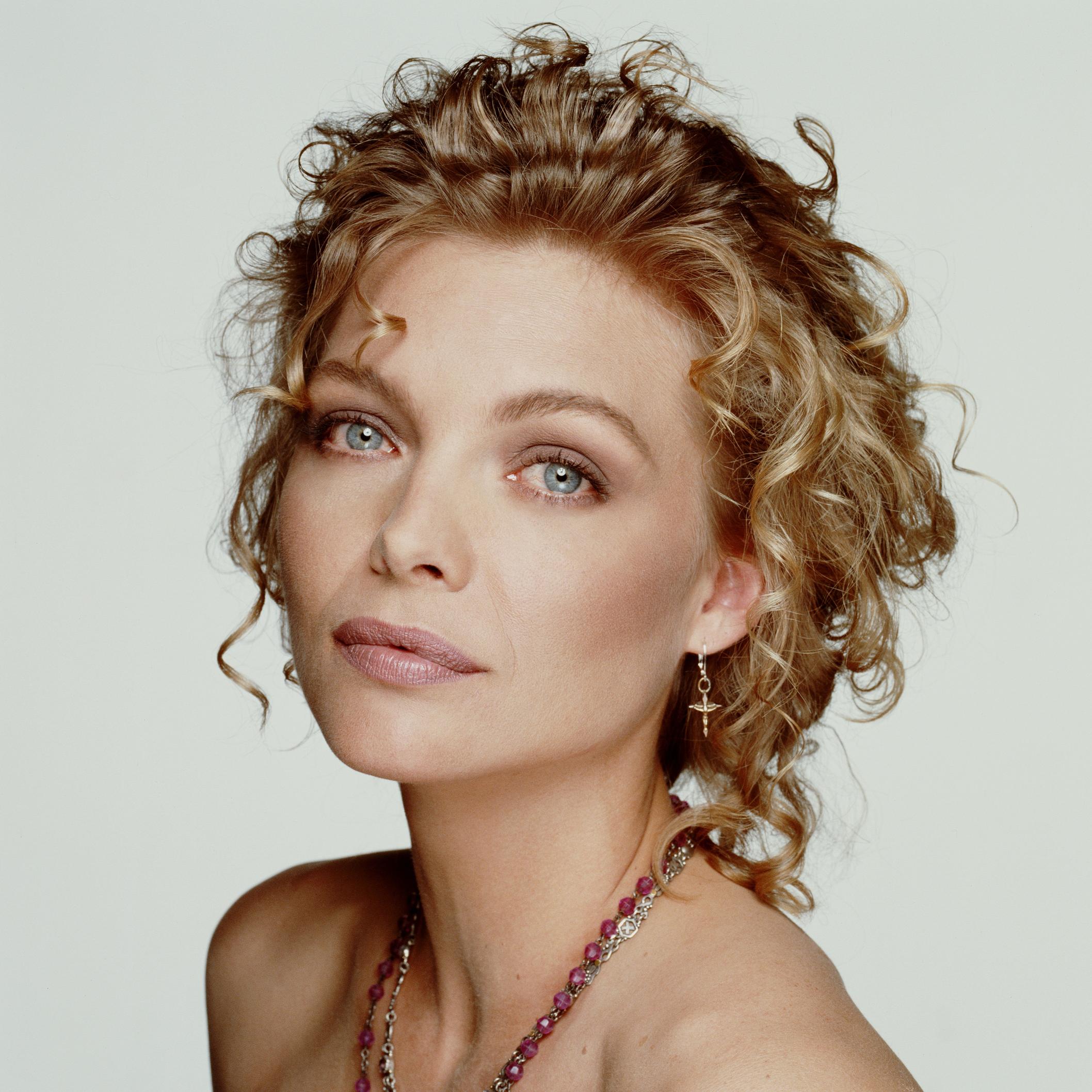 Michelle Pfeiffer photo #276289