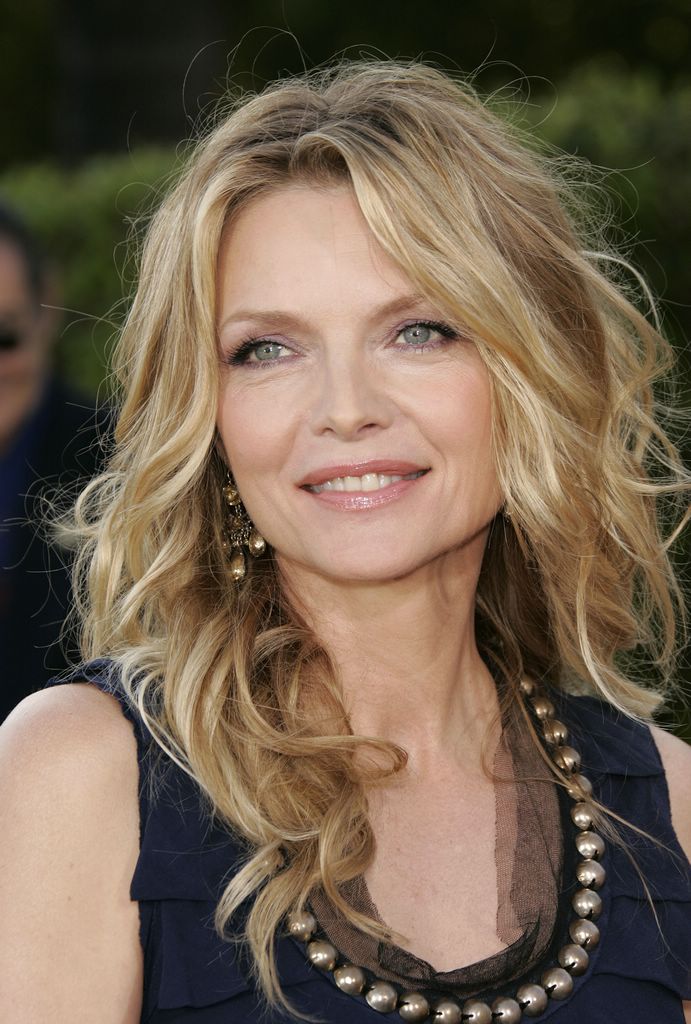 Michelle Pfeiffer photo #72000