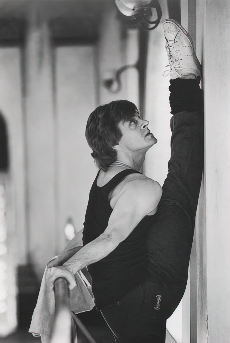 Mikhail Baryshnikov photo #1040560