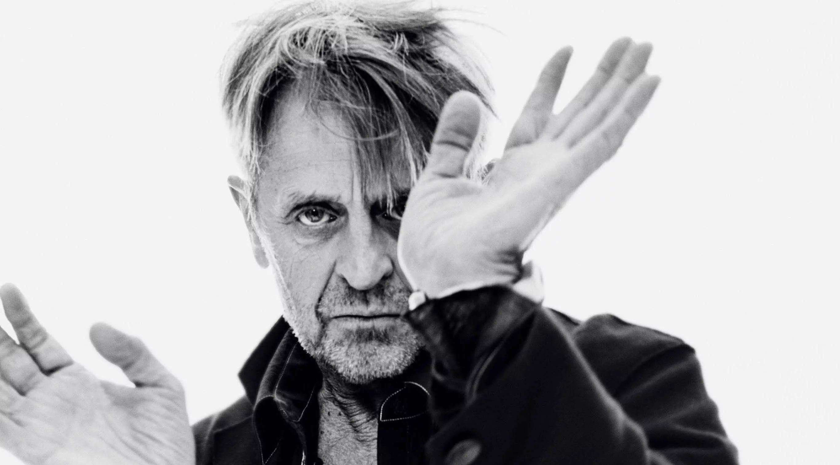 Mikhail Baryshnikov photo #1037603