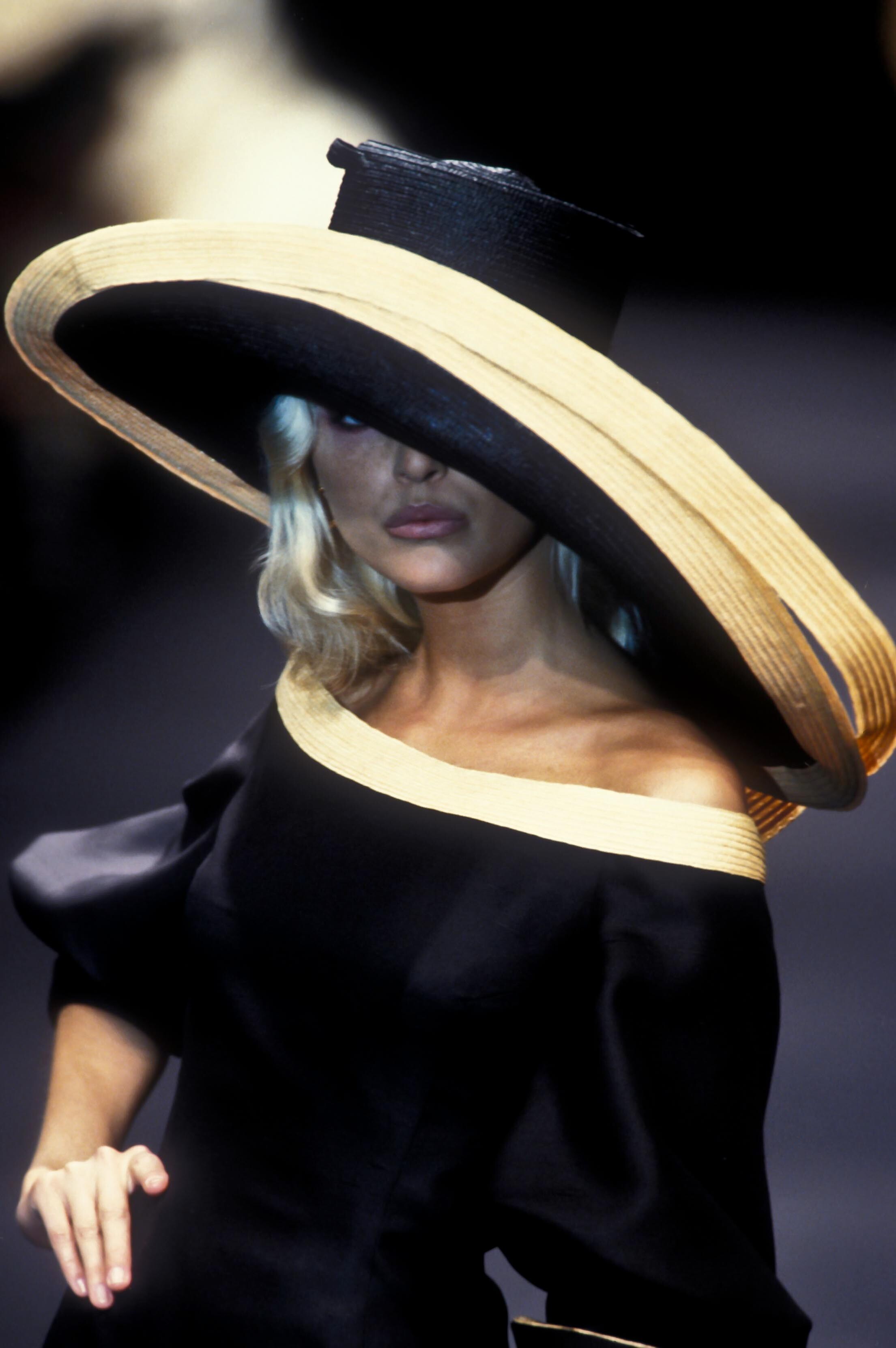 Nadja Auermann photo #884441