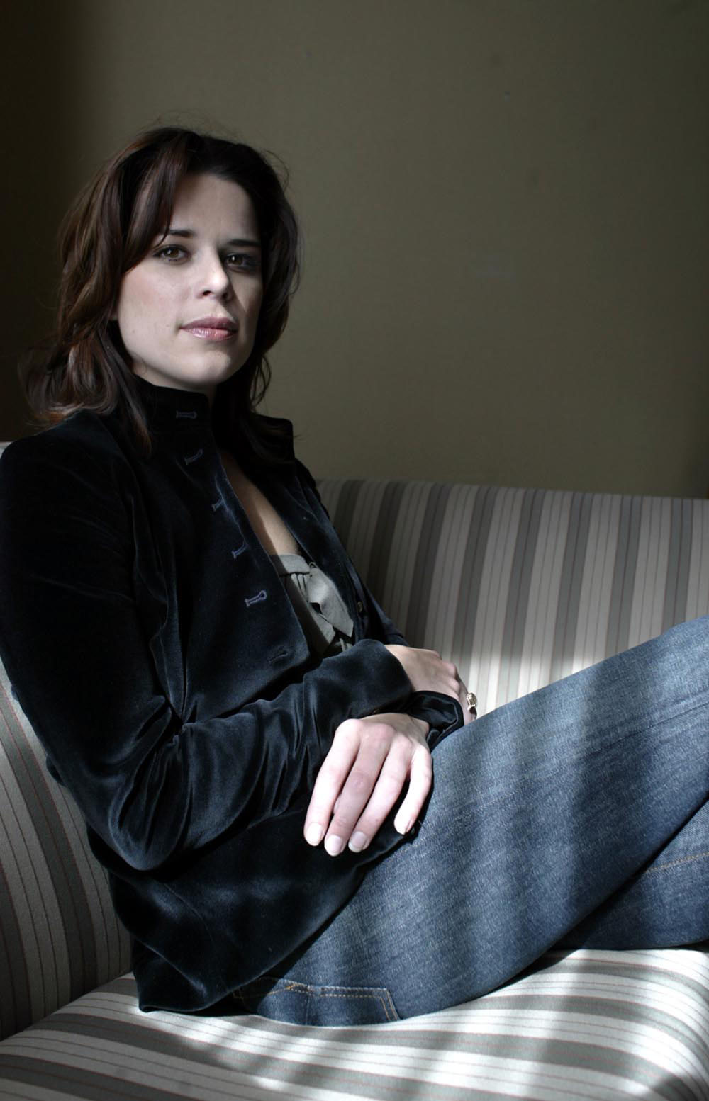 Neve Campbell photo #77210