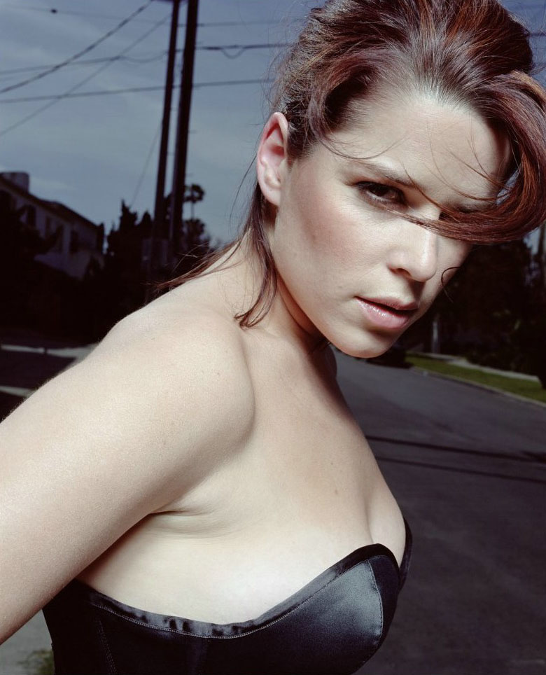 Neve Campbell photo #75115