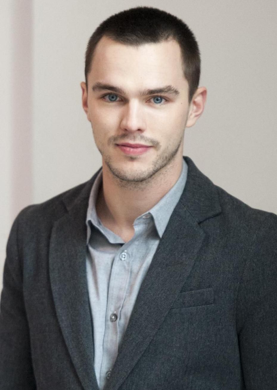 Nicholas Hoult photo #594699