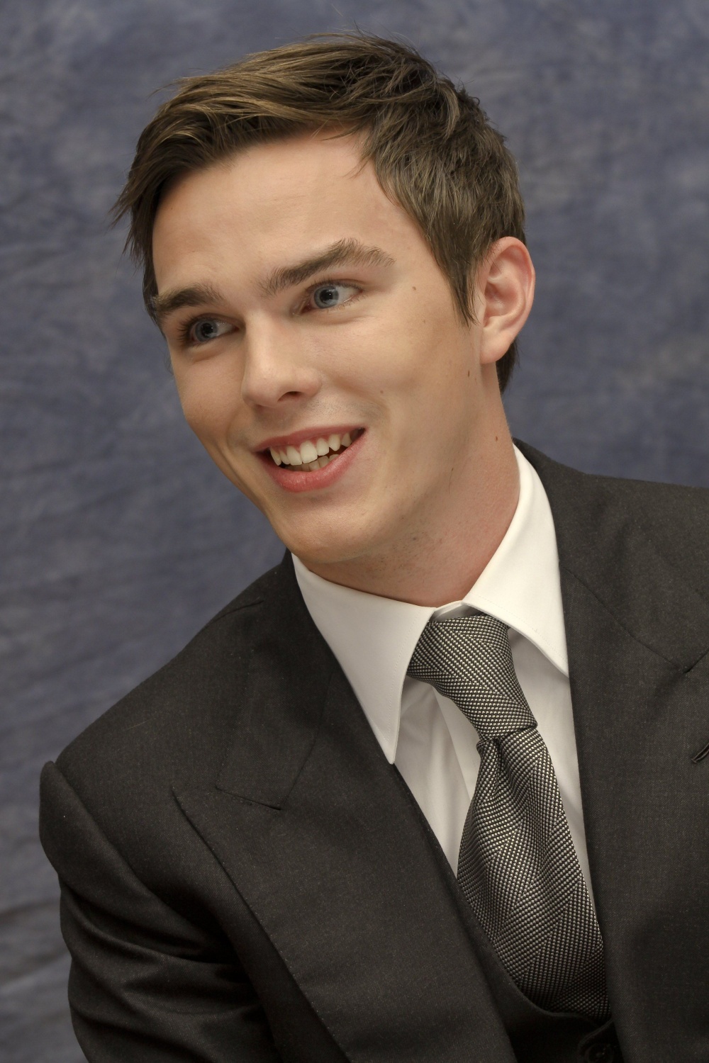 Nicholas Hoult photo #590194