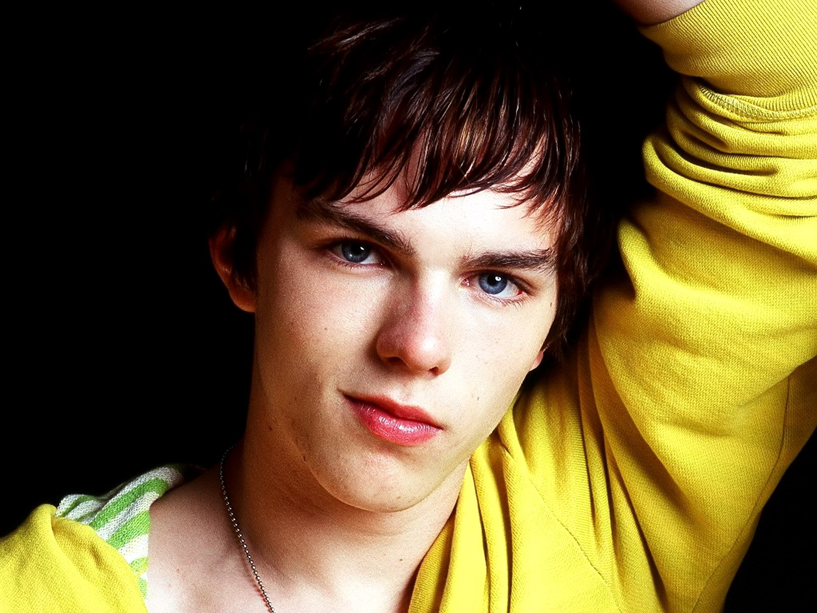 Nicholas Hoult photo #590199