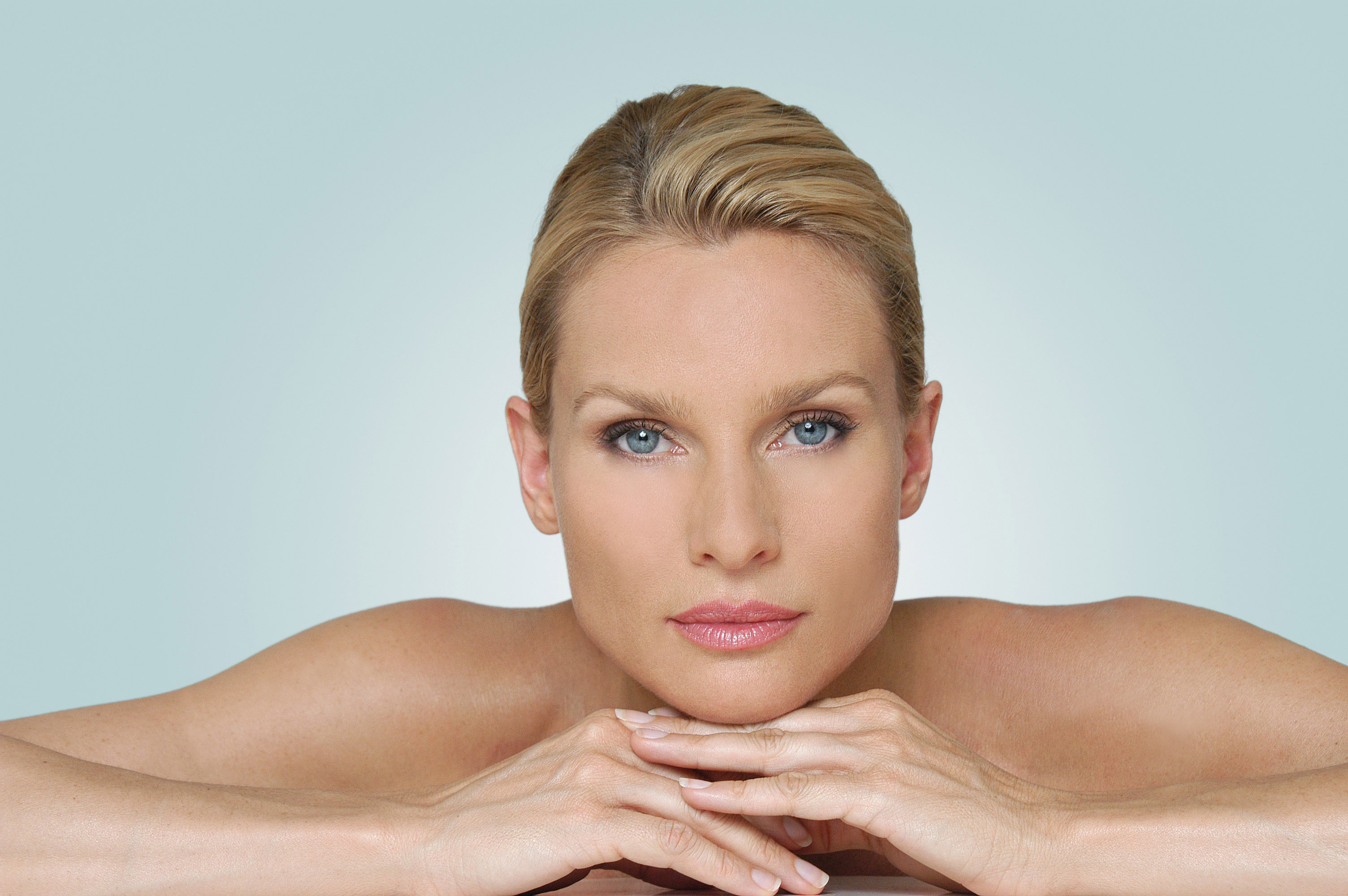 Nicolette Sheridan photo #244092